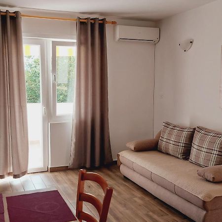 Apartments Nikola Caska ノヴァリャ エクステリア 写真