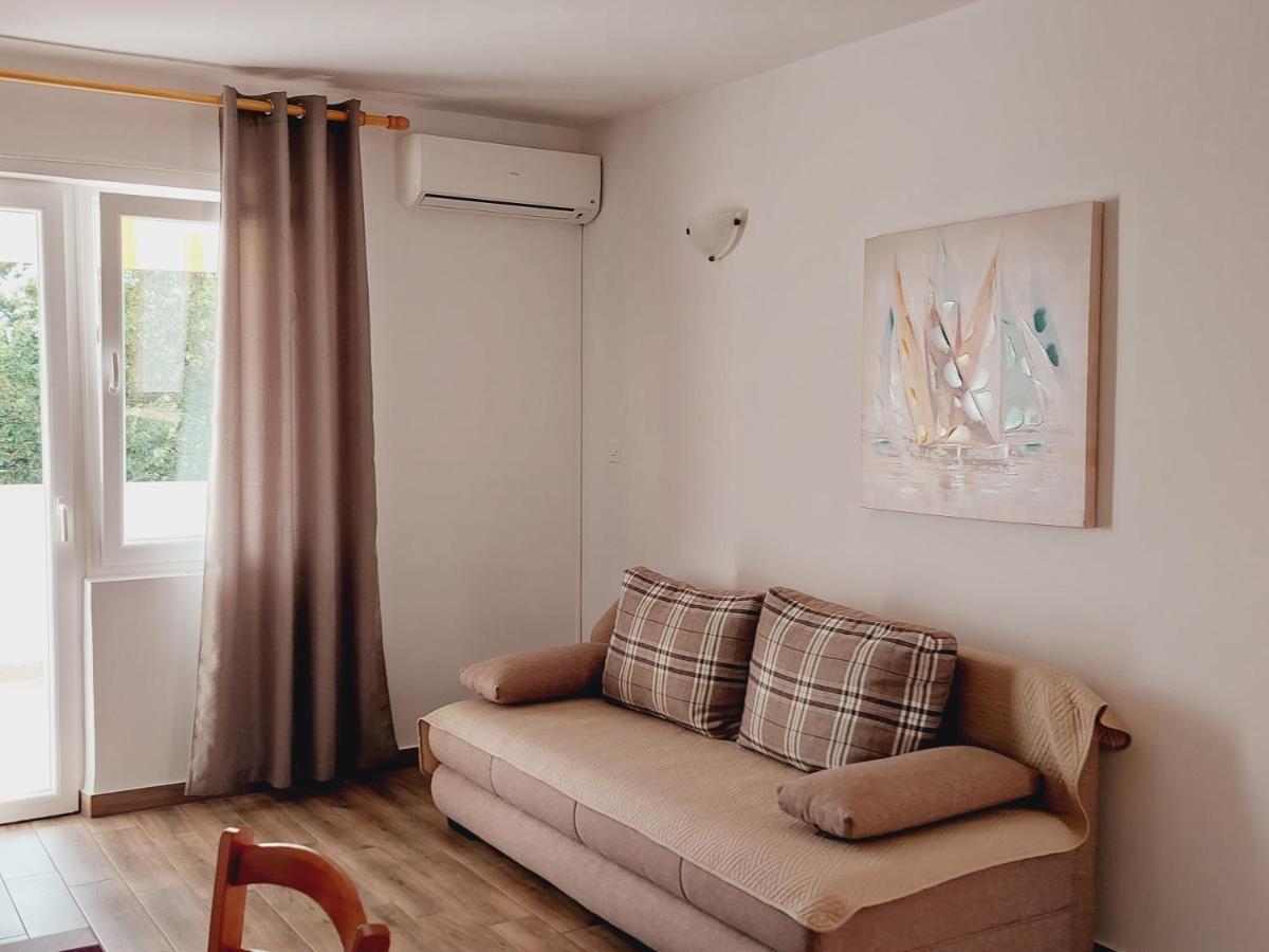 Apartments Nikola Caska ノヴァリャ エクステリア 写真