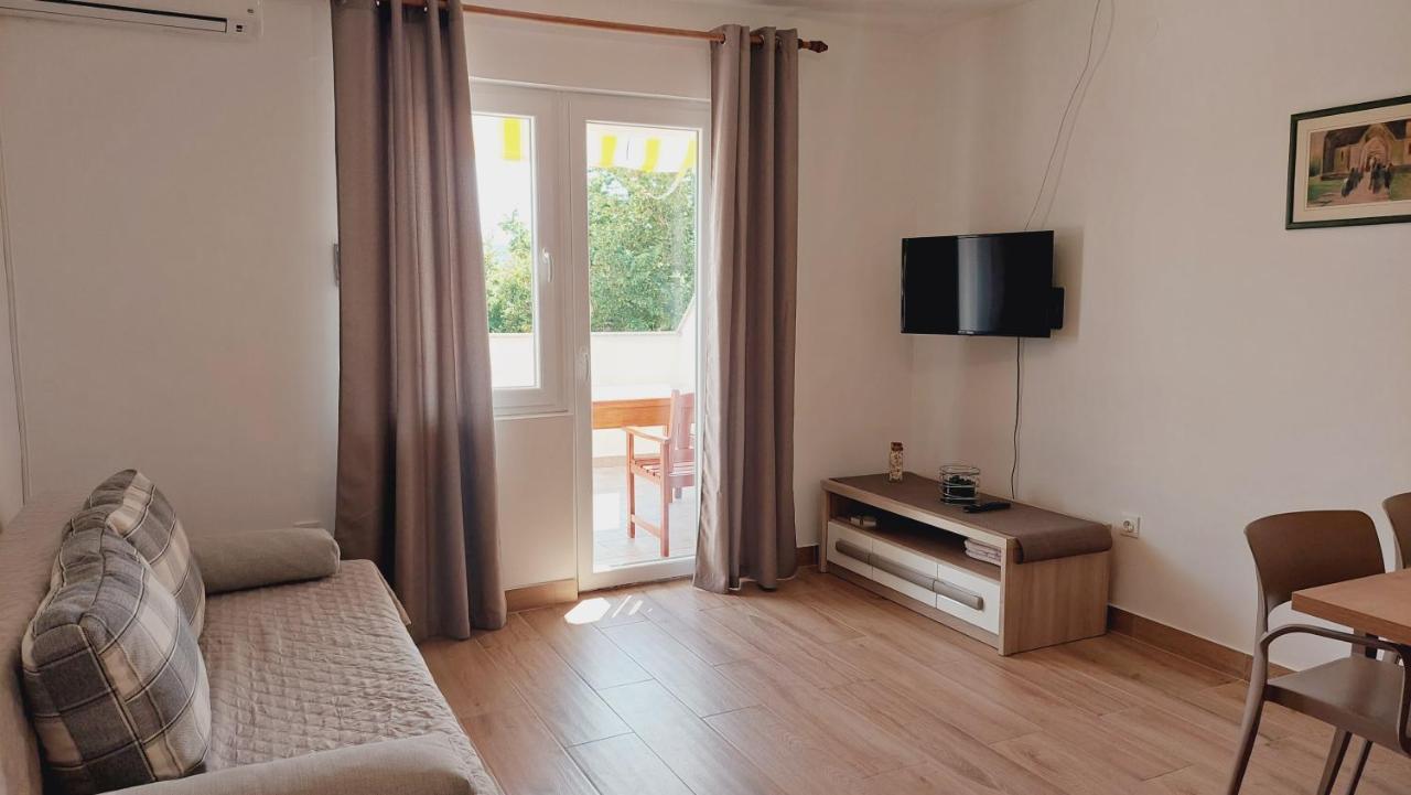 Apartments Nikola Caska ノヴァリャ エクステリア 写真